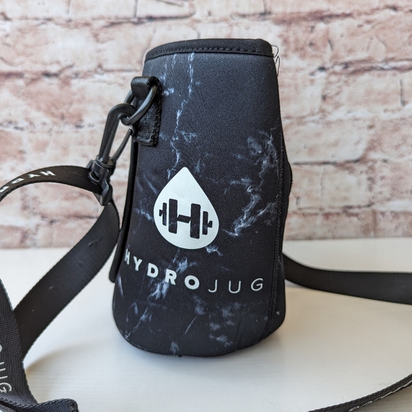 HydroJug bottle Bag - Picture 2 of 6